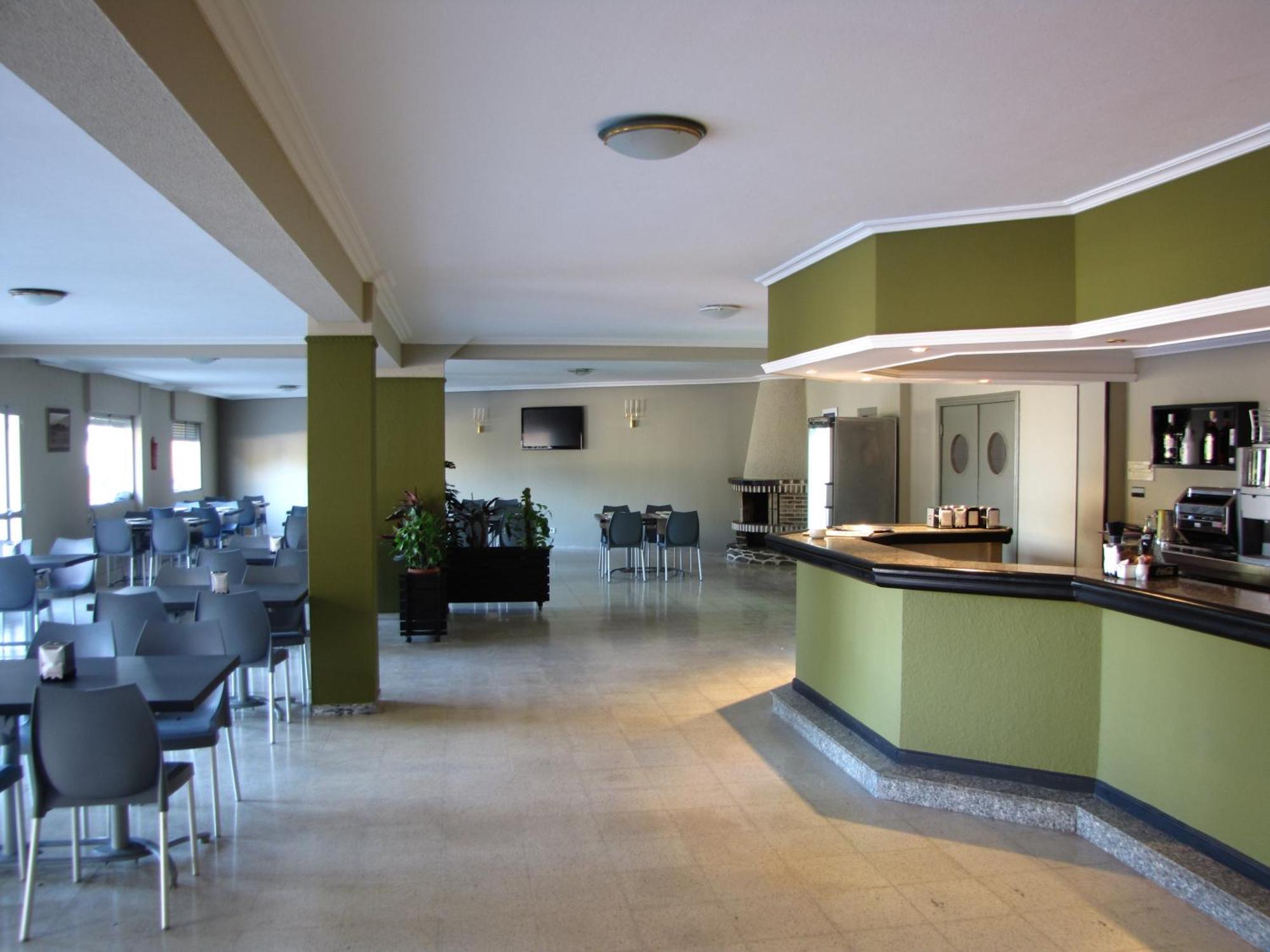 Duerming Montalvo Playa Hotel Restoran fotoğraf